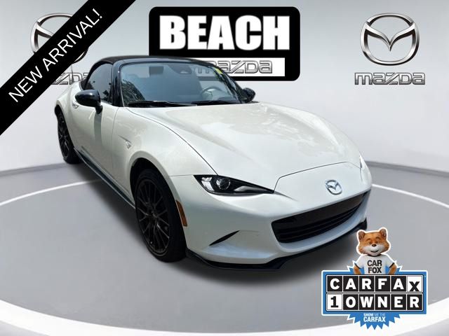 Snowflake White Pearl Mica 2025 Mazda MX-5 Miata Convertible Rear-Wheel Drive 6-Speed Manual