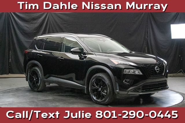 Super Black 2023 Nissan Rogue SV AWD SUV / Crossover All-Wheel Drive Continuously Variable Transmission