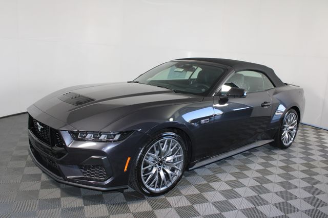 2024 Ford Mustang GT Premium photo