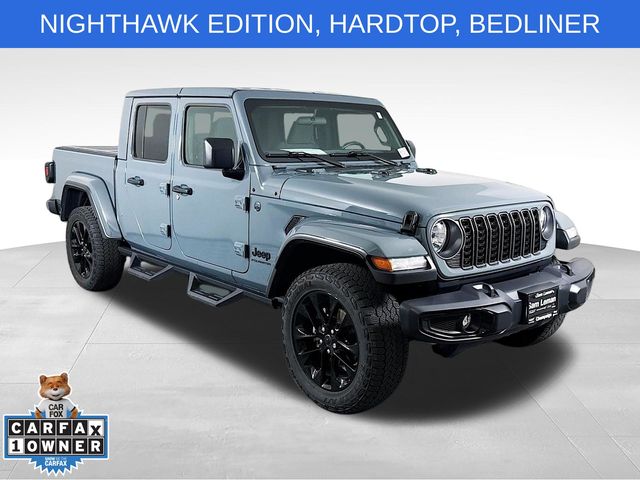 Anvil Clearcoat 2025 Jeep Gladiator Pickup Truck Four-Wheel Drive 8-Speed Automatic