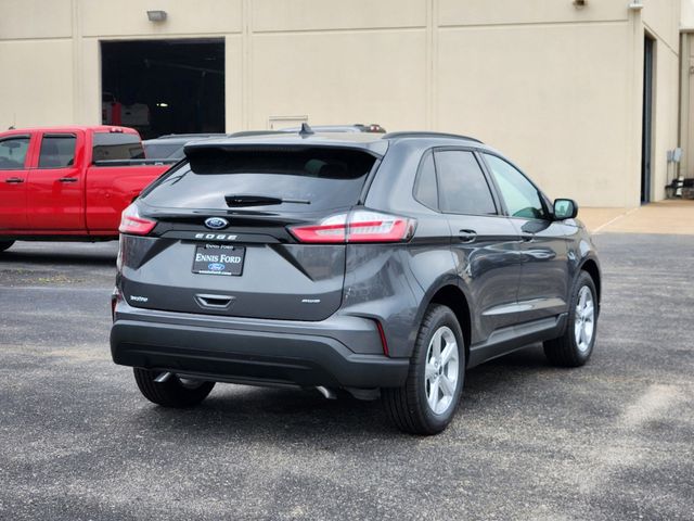 2024 Ford Edge SE 8