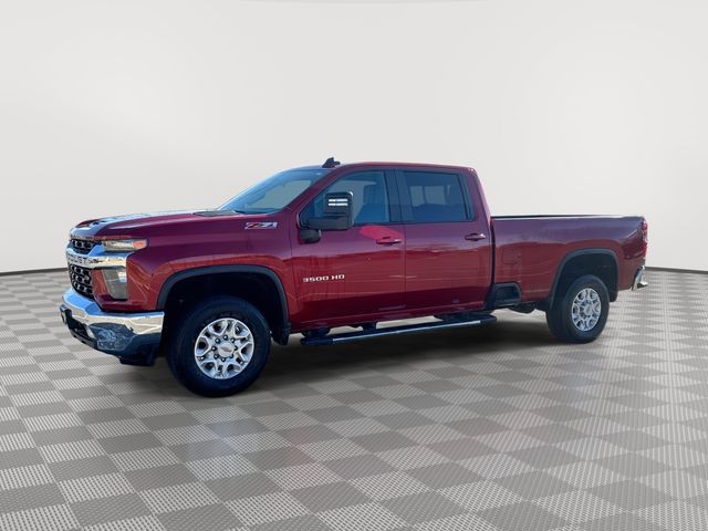 2022 Chevrolet Silverado 3500HD LT Crew Cab 4WD
