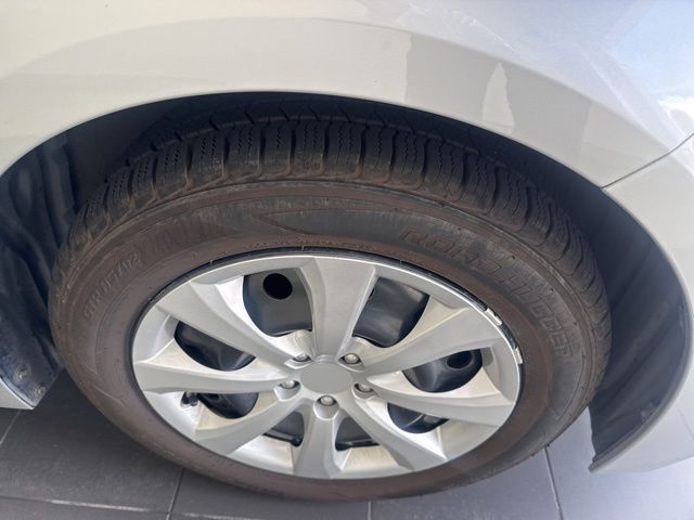 2021 Toyota Corolla LE Silver at Community Toyota