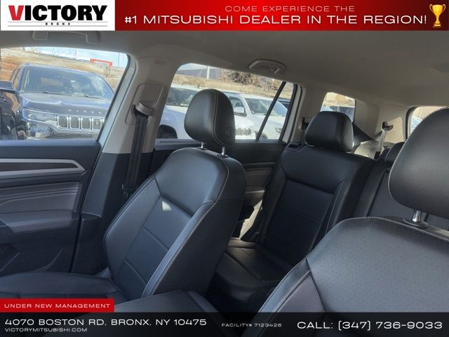 2021 Volkswagen Atlas 3.6L V6 SE w/Technology photo
