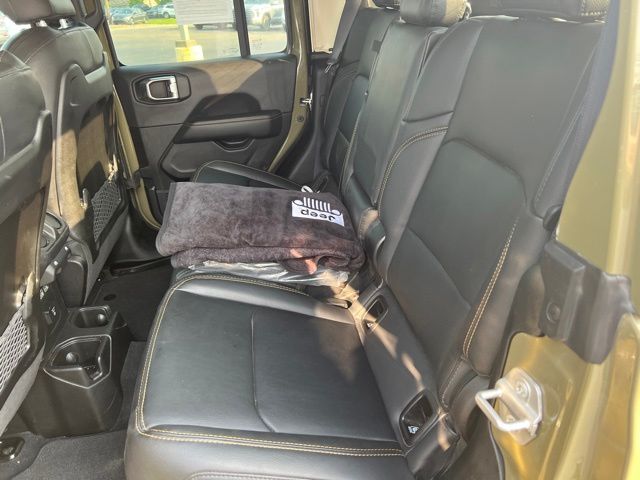 Used 2025 Jeep Gladiator Truck