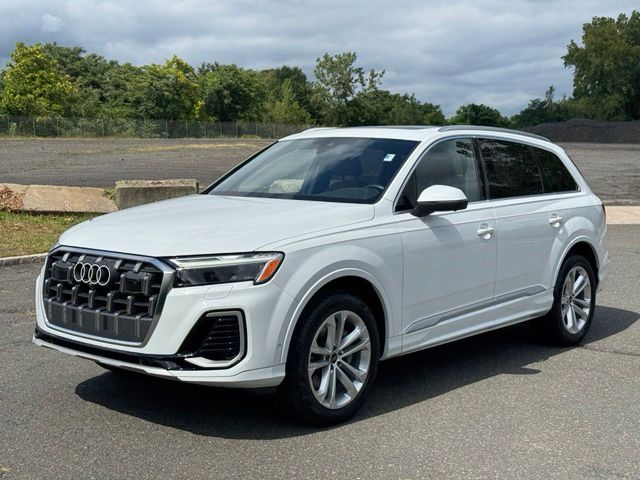 2025 Audi Q7 quattro Premium Plus 55 TFSI