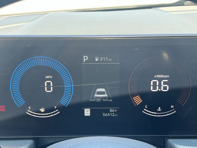 Used 2025 Silver Hyundai SEL image 26