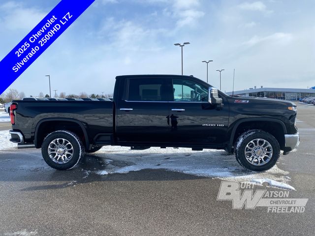 2025 Chevrolet Silverado 2500HD LTZ photo