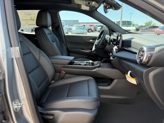 new 2026 Chevrolet Equinox car, priced at $34,490