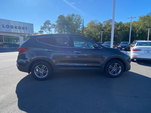 2017 Hyundai Santa Fe Sport 2.4 Base 8