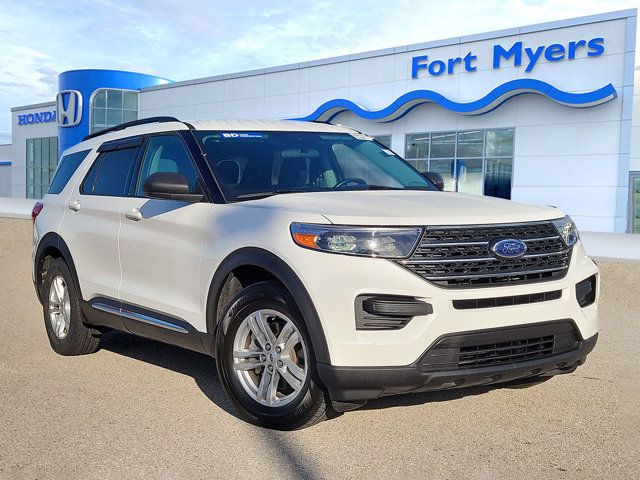 Star White Metallic Tri-Coat 2023 Ford Explorer XLT RWD SUV / Crossover Rear-Wheel Drive Automatic