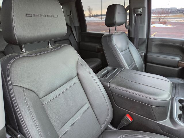 2023 GMC Sierra 2500HD Denali