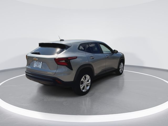 Used 2024 Gray Chevrolet LS image 11