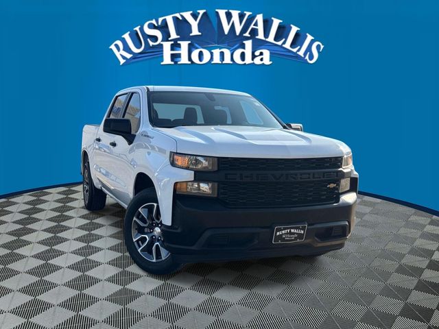 Summit White 2021 Chevrolet Silverado 1500 Pickup Truck 4X2 6-Speed Automatic Overdrive