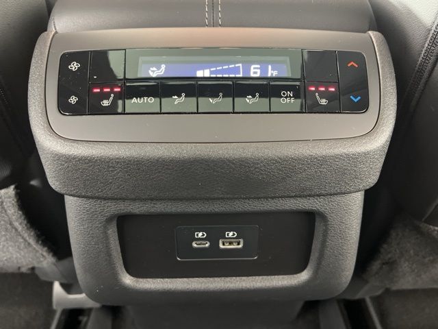 2025 Everest White Pearl Tricoat Nissan Pathfinder SL 4X4 SUV