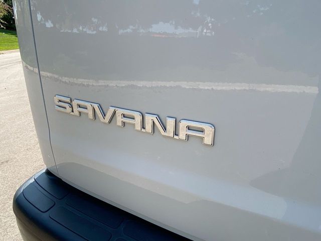 2023 GMC Savana 2500 Work Van 29