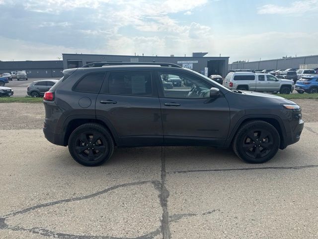 2015 Granite Crystal Metallic Clearcoat Jeep Cherokee Latitude 4X4 SUV
