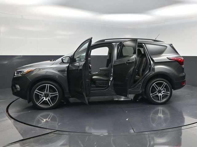 2019 Ford Escape SEL Gray at Autostrade