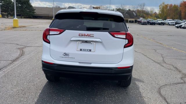 2022 GMC Terrain SLE 7