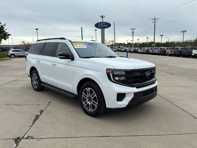 Oxford White 2025 Ford Expedition Active 4WD SUV / Crossover Four-Wheel Drive Automatic