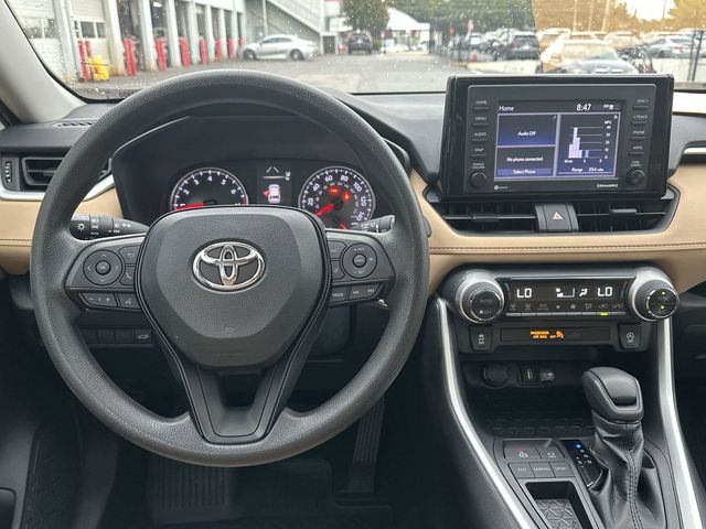 2020 Toyota RAV4 XLE 7