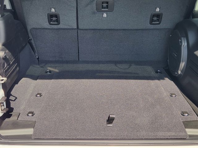 New 2026 White/off-white Jeep Rubicon X image 20