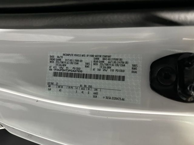 New 2023 White Ford XL image 18