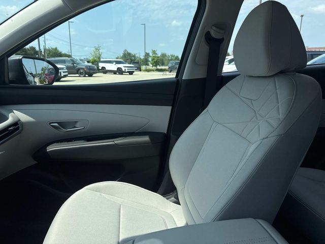 New 2026 Gray Hyundai SE image 16