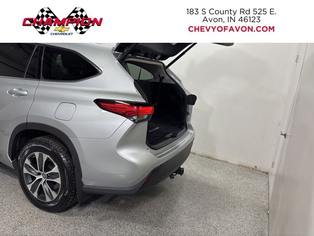 2021 Toyota Highlander Hybrid XLE photo