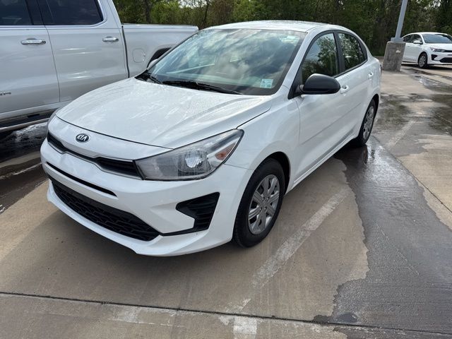 Clear White 2021 Kia Rio S FWD Sedan Front-Wheel Drive Continuously Variable Transmission