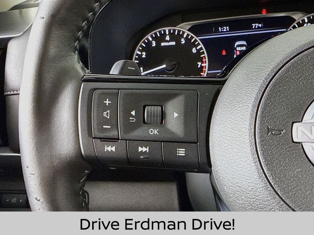 Used 2025 Nissan Pathfinder SUV