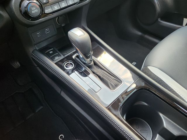 Used 2024 Nissan Kicks SUV