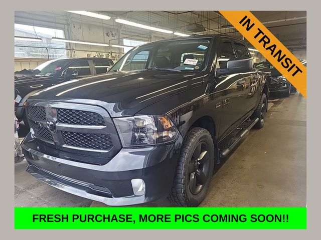2018 RAM 1500 Express Crew Cab 4WD