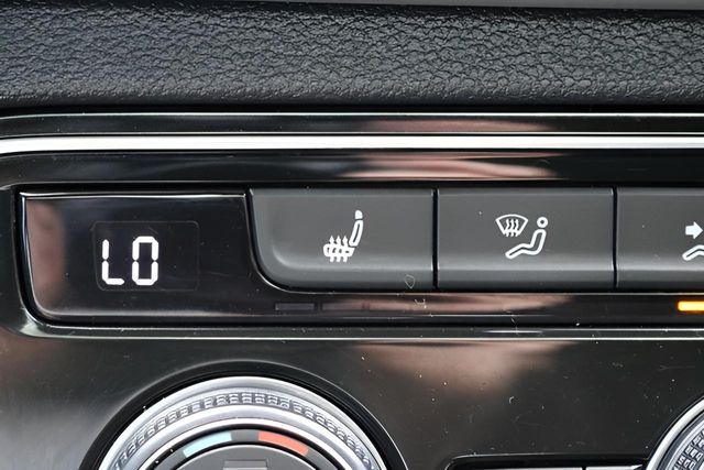 Used Car 2021 Volkswagen Atlas Cross Sport  3.6l V6 Sel For Sale Under $25,000 In Austin, Texas