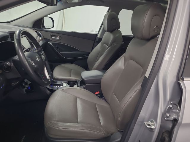 2017 – Hyundai – Santa Fe