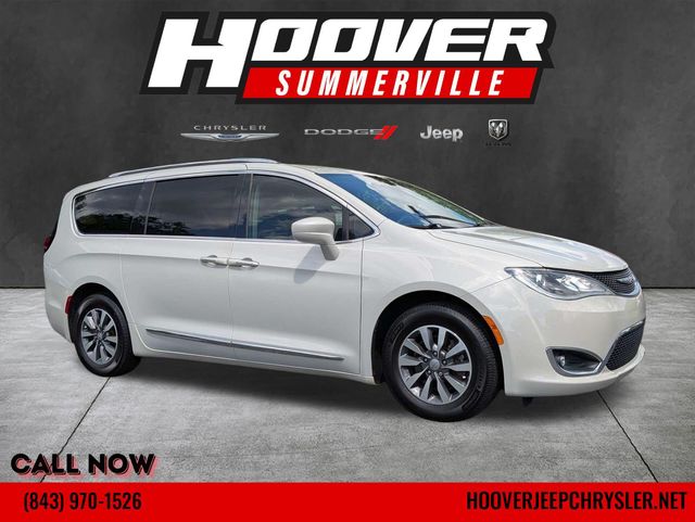 Bright White Clearcoat 2020 Chrysler Pacifica Minivan Front-Wheel Drive 9-Speed Automatic