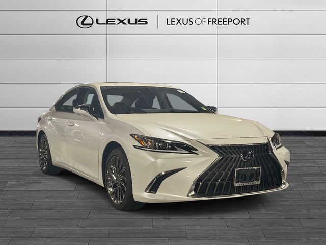 White Pearl 2025 Lexus ES Hybrid 300h Luxury FWD Sedan Front-Wheel Drive Continuously Variable Transmission