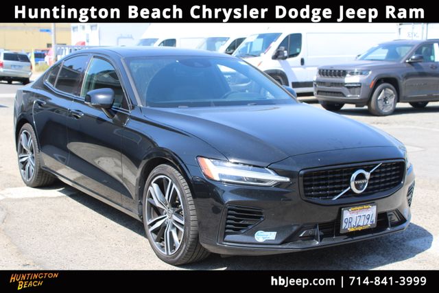 Black / Stone 2021 Volvo S60 Hybrid Plug-in Recharge R-Design eAWD Sedan All-Wheel Drive Automatic