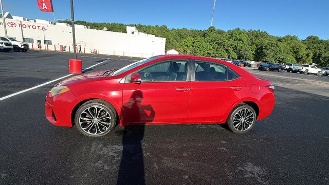 2015 Toyota Corolla S Plus - Image 2