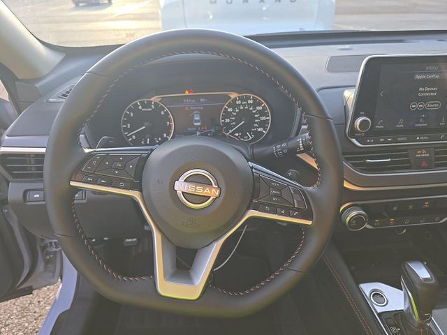 Used 2025 Nissan Altima Sedan