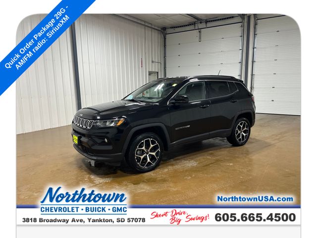 Diamond Black Crystal Pearlcoat 2025 Jeep Compass SUV / Crossover Four-Wheel Drive 8-Speed Automatic