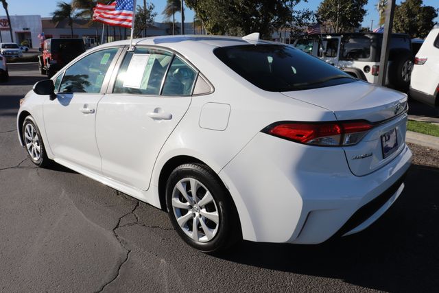 2021 Toyota Corolla LE 4