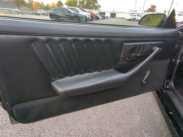 1989 Chevrolet Camaro IROC Z photo