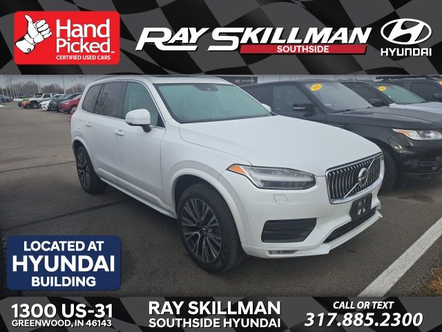 2021 Volvo XC90 T6 Momentum 7-Passenger AWD