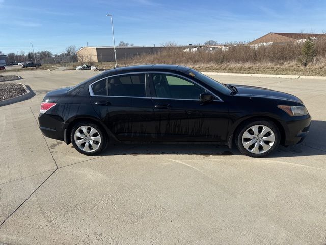 Used 2008 Honda Accord EX-L with VIN JHMCP26838C050904 for sale in Waukee, IA