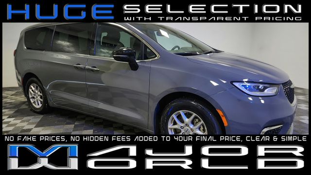 2025 Chrysler Pacifica Select FWD