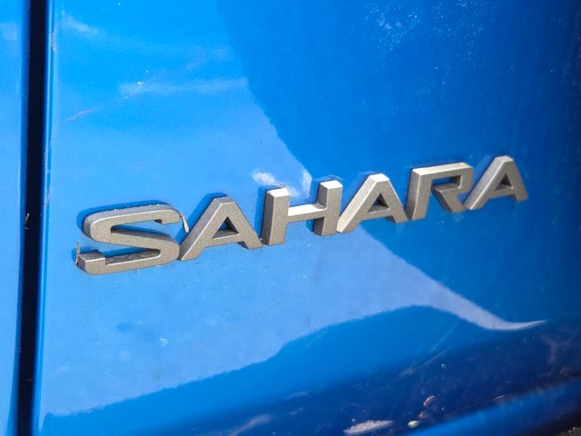Used 2025 Blue Jeep Sahara image 32