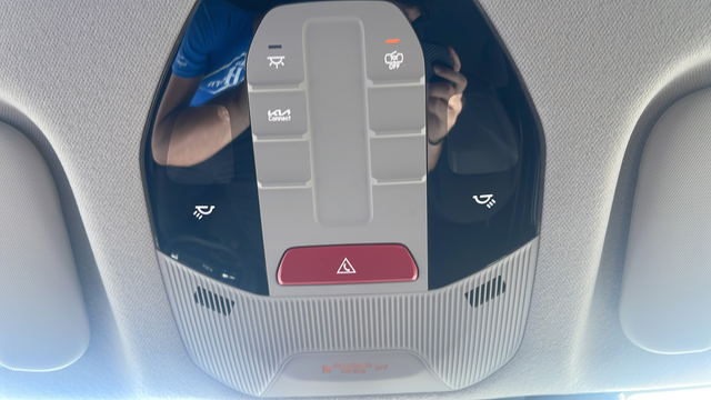 New 2026 Gray Kia LXS image 34
