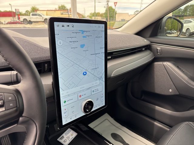 New 2026 White Ford Premium image 19