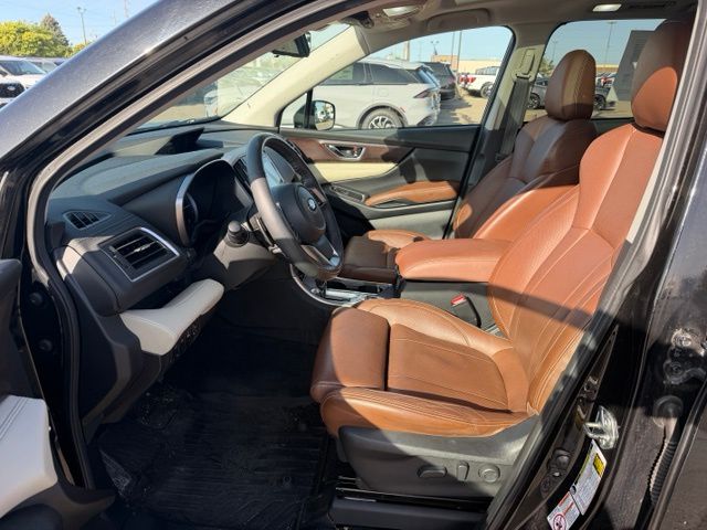 2020 Crystal Black Silica Subaru Ascent Touring AWD SUV